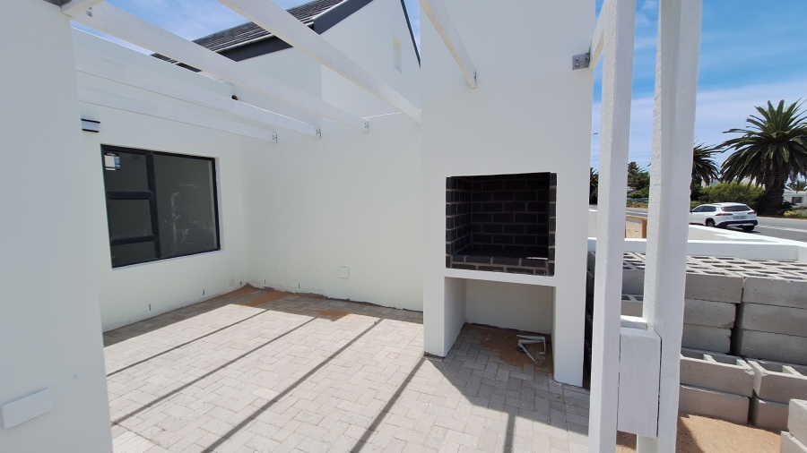 2 Bedroom Property for Sale in Velddrif Western Cape